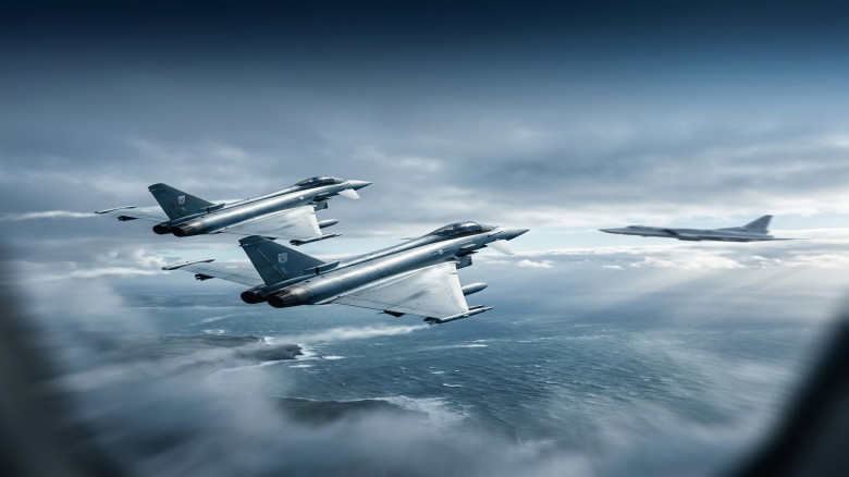 রুশ বিমান ঠেকাতে স্কটল্যান্ড থেকে টাইফুন মোতায়েন যুক্তরাজ্যে