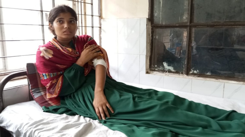 ভালুকায় জমি বিরোধে এসএসসি পরীক্ষার্থীকে ছুরিকাঘাত, এলাকায় উত