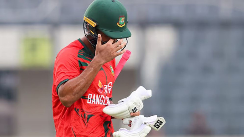 মিরপুরে উইকেট বৃষ্টি, ১০২ রানে অলআউট টাইগাররা