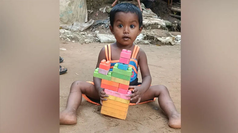 সড়ক দুর্ঘটনায় নিভে গেল দুই ভাইয়ের প্রাণ, শোকে স্তব্ধ সুনামগঞ