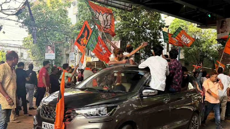 জয়ের পথে বিজেপি, কে হচ্ছেন পশ্চিমবঙ্গের মুখ্যমন্ত্রী