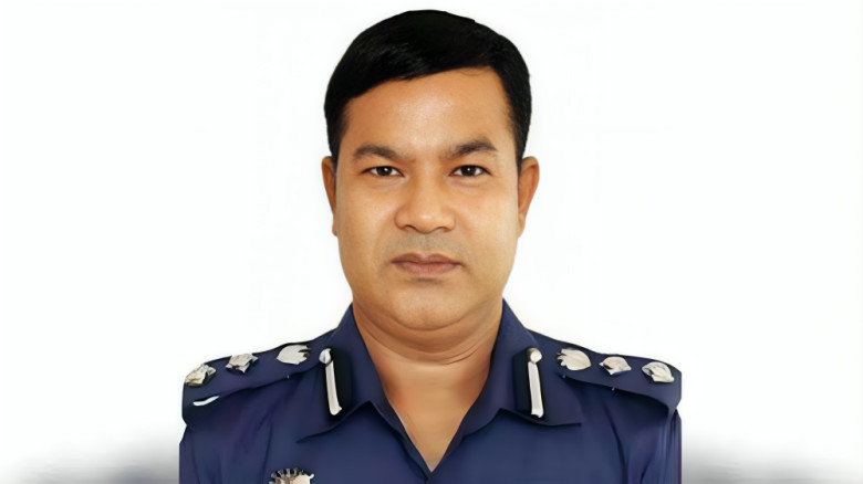 দুর্নীতি মামলায় সাবেক ডিআইজি মিলন কারাগারে