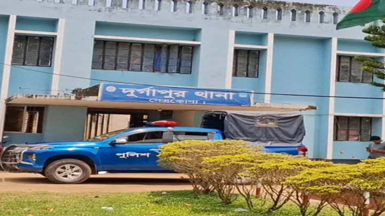 নেত্রকোনার দুর্গাপুরে হাতির শুঁড়ে আছাড়ে যুবকের মৃত্যু