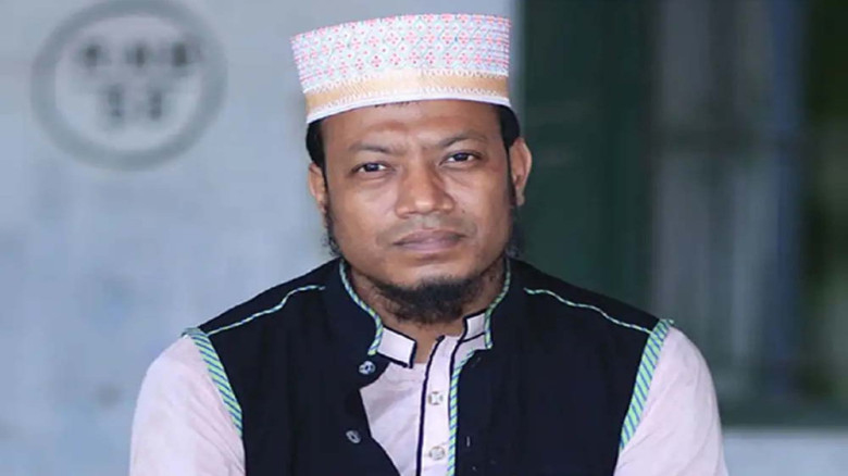 কুষ্টিয়া সরকারি কলেজে শিক্ষার্থীদের বিক্ষোভে পড়লেন এমপি আমির