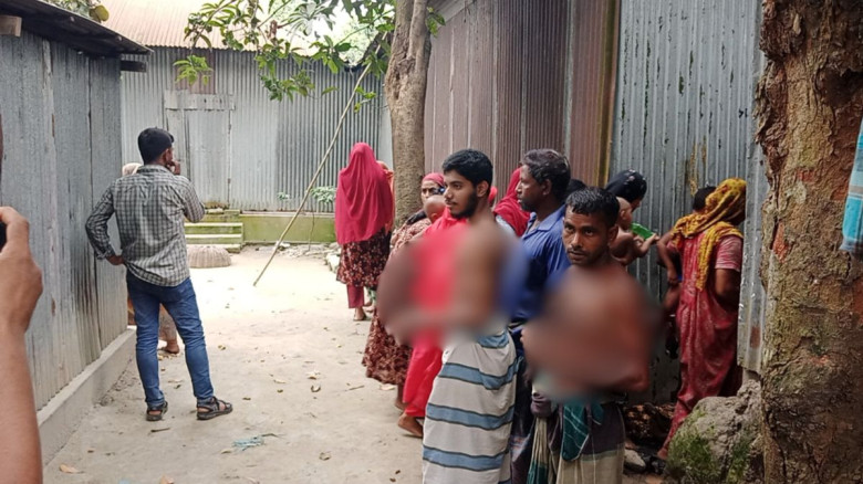 টিকটকে প্রেম, এবার বিয়ের দাবিতে প্রেমিকের বাড়িতে প্রেমিকা