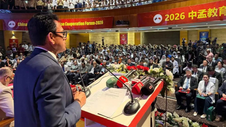 শিক্ষাব্যবস্থা আধুনিকায়নে সিলেবাস ও ক্যালেন্ডার পরিবর্তনের ঘোষণা...