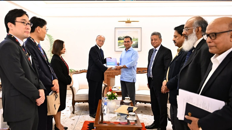 প্রধানমন্ত্রীর সঙ্গে এডিবি প্রেসিডেন্টের সৌজন্য সাক্ষাৎ