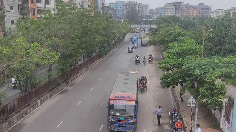 ঈদুল আজহায় ফাঁকা ঢাকা, যানজটহীন নগরীতে স্বস্তির পরিবেশ