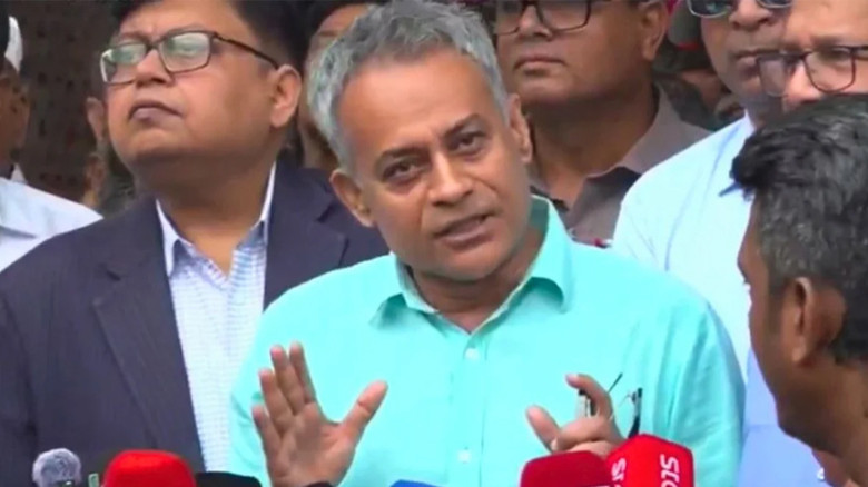 ভাড়া বেশি নেওয়ার অভিযোগ পেলে তাৎক্ষণিক ব্যবস্থা : সড়কমন্ত্রী