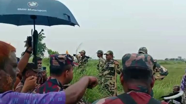 নওগাঁ সীমান্তে ১৭ জনকে পুশইনের চেষ্টা ব্যর্থ, বিজিবির সতর্কত