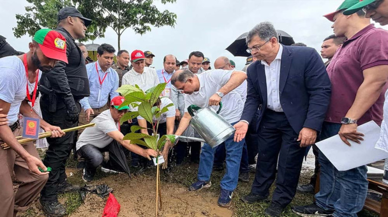 ২৫ কোটি বৃক্ষরোপণ কর্মসূচির উদ্বোধন করলেন প্রধানমন্ত্রী