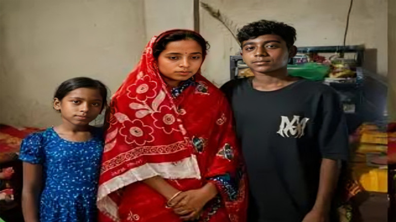 পত্নীতলায় বাবা মারা গেছে ৩ বছর আগে, কারাগারে মা