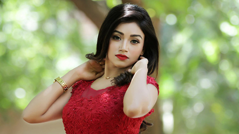 শিল্পী সমিতির নির্বাচনে লড়বেন ‘ডেঞ্জার জোন’ নায়িকা জলি