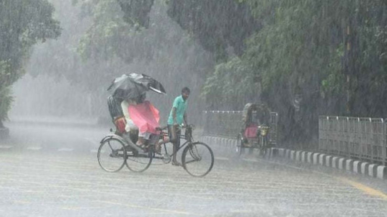 দেশের ১৬ অঞ্চলে দমকা হাওয়া ও বজ্রবৃষ্টির সম্ভাবনা