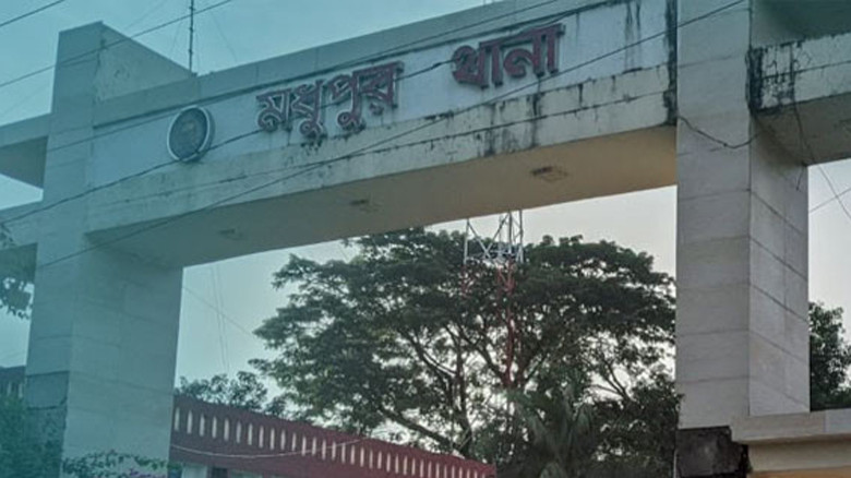 ছাগল তুলতে গিয়ে কূপে পড়ে বাবা-ছেলেসহ ৪ জনের মৃত্যু