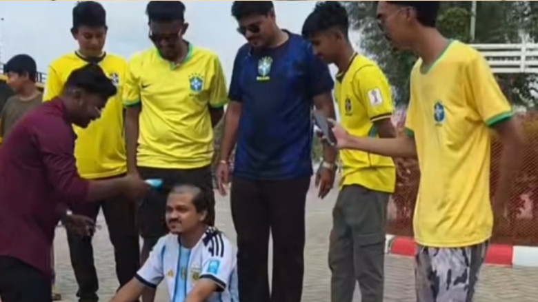 ব্রাজিলের জয়ে মাথা ন্যাড়া, কথা রাখলেন আর্জেন্টিনা সমর্থক