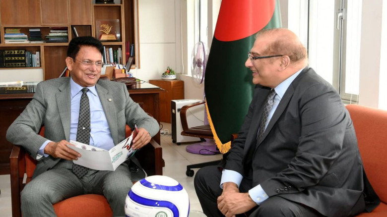 শিক্ষামন্ত্রীর সঙ্গে পাকিস্তানের হাইকমিশনারের সৌজন্য সাক্ষাৎ