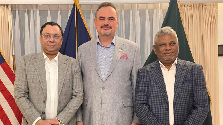 যুক্তরাষ্ট্রে শুল্কমুক্ত প্রবেশাধিকার চায় বাংলাদেশি পোশাক খাত...