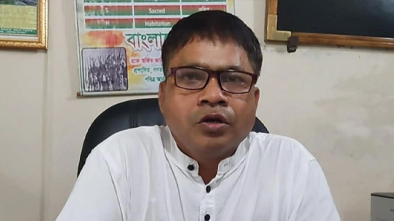 ঘুষের অভিযোগে ভিডিও ভাইরাল, পঞ্চগড়ের কর্মকর্তা প্রত্যাহার