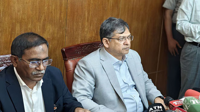দেশের ৮২ লাখ মানুষ বিভিন্ন ধরনের মাদকে আসক্ত : স্বরাষ্ট্রমন্