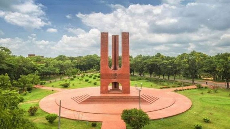 আর্জেন্টিনার খেলা দেখা নিয়ে সংঘর্ষ, জাবির এক শিক্ষার্থী সাময়