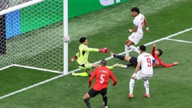 ইরানের শেষ মুহূর্তের ‘গোল’ কেন বাতিল, সোশ্যাল মিডিয়ায় তোলপাড়