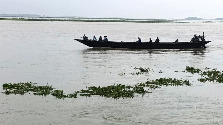 কুড়িগ্রামে বন্যার শঙ্কা, বাড়ছে নদীর পানি