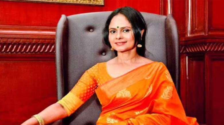 শাহরুখকে ভালোবাসতেন, কিন্তু সিনেমায় হতে হয়েছিল বোন!