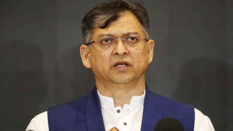 নতুন দায়িত্বে স্বরাষ্ট্রমন্ত্রী সালাহউদ্দিন আহমদ