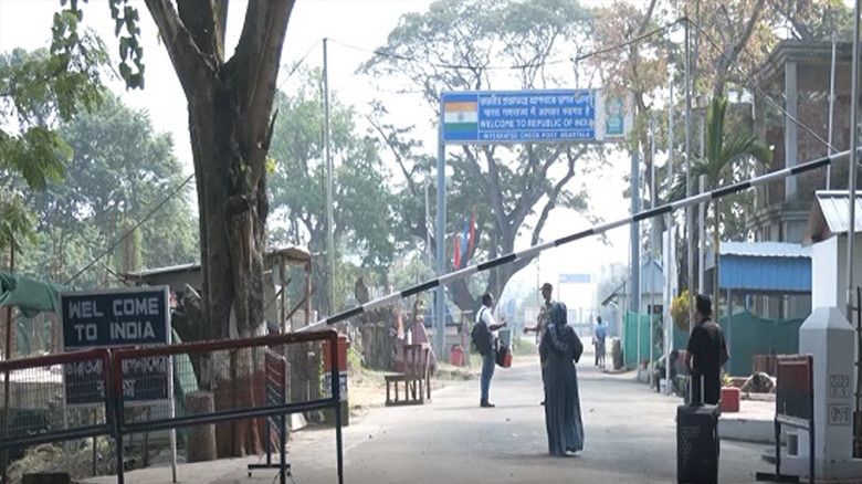দুই বছর পর ভ্রমণ ভিসায় ভারতে যাত্রী পারাপার শুরু, আখাউড়া বন্
