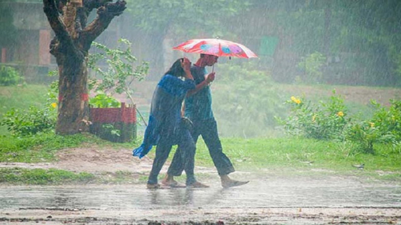 আবহাওয়া অফিসের নতুন পূর্বাভাস, দেশজুড়ে বজ্রসহ বৃষ্টির সম্ভাব