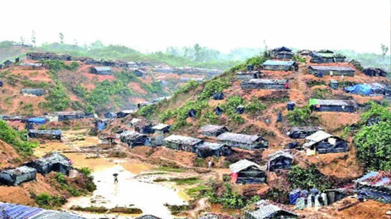 রোহিঙ্গা আশ্রয়শিবির ঘিরে কক্সবাজারে বাড়ছে পাহাড়ধসের ঝুঁকি