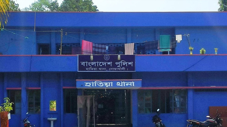 জলাবদ্ধতায় হাসপাতালে নিতে না পেরে ঘরেই প্রসূতির মৃত্যু, প্রা