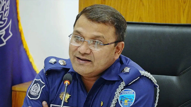 পছন্দ না হলেই ফ্যাসিস্ট বানিয়ে দেন: অভিযোগ পুলিশ সুপারের