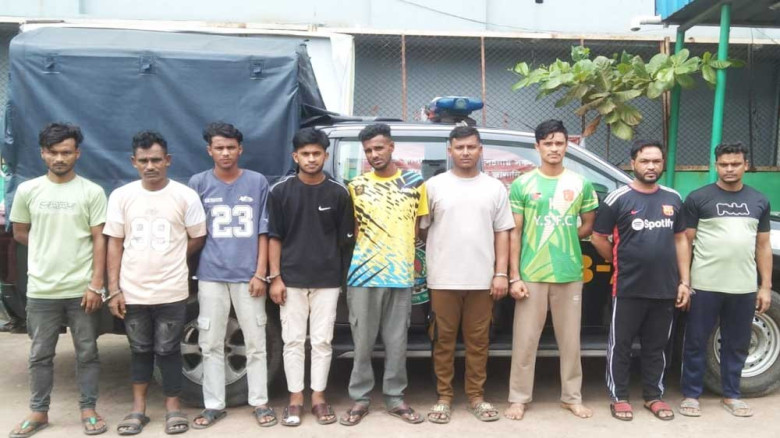 ইন্টারনেট অফিসে হামলা, মূলহোতা মাইকেলসহ গ্রেপ্তার ৯