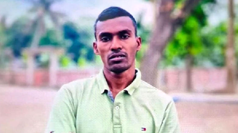 সাভারে চুরির অপবাদে যুবককে গণপিটুনি, হাসপাতালে নেওয়ার আগেই ম