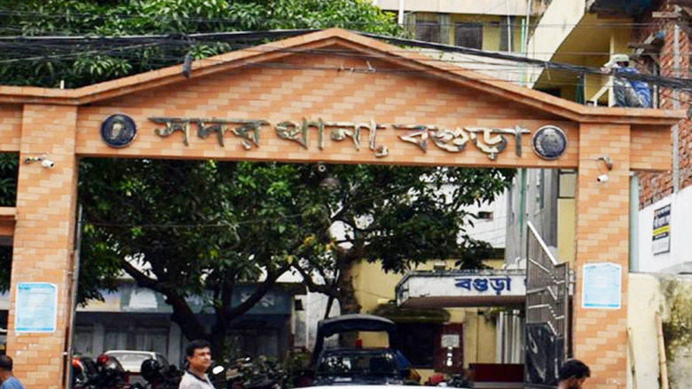 বগুড়ায় মানসিক ভারসাম্যহীন নারীকে সংঘবদ্ধ ধর্ষণের অভিযোগ