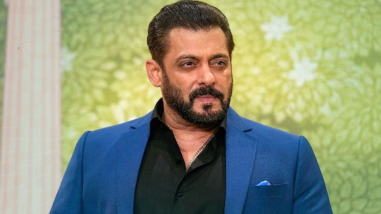 প্রশ্নপত্র ফাঁসের প্রতিবাদে শিক্ষার্থীদের পাশে সালমান, দিলেন
