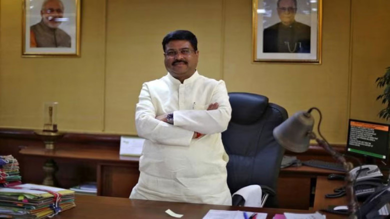 একনজরে ধর্মেন্দ্র প্রধানের রাজনৈতিক জীবন