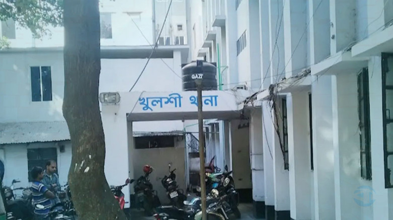 চট্টগ্রামে ছুরিকাঘাতে পুলিশ কর্মকর্তা আহত