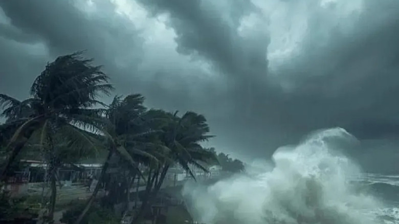 দুপুরের মধ্যে ৭ জেলায় ঝোড়ো হাওয়ার আভাস