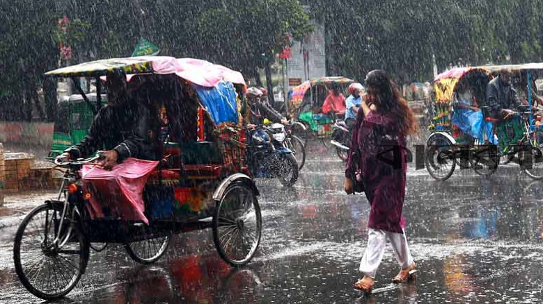 ভারি বৃষ্টি নিয়ে যে বার্তা দিল আবহাওয়া অফিস