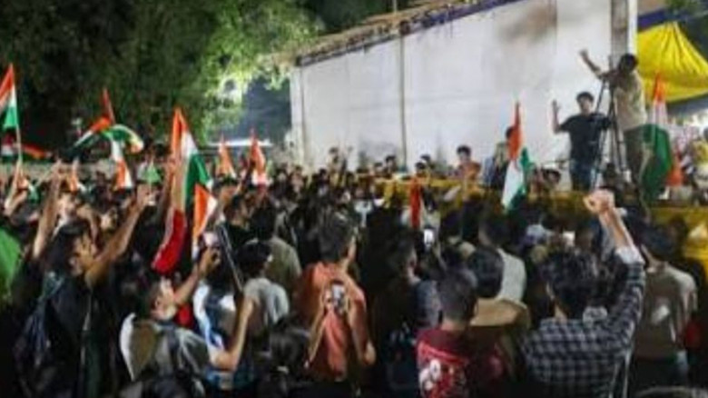 যন্তর-মন্তরে হামলার পরিকল্পনা ছিল পাক জঙ্গিদের